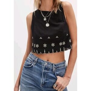 Free People Kayla Solid Embroidered Top Size Large Black Cropped Scalloped Hem